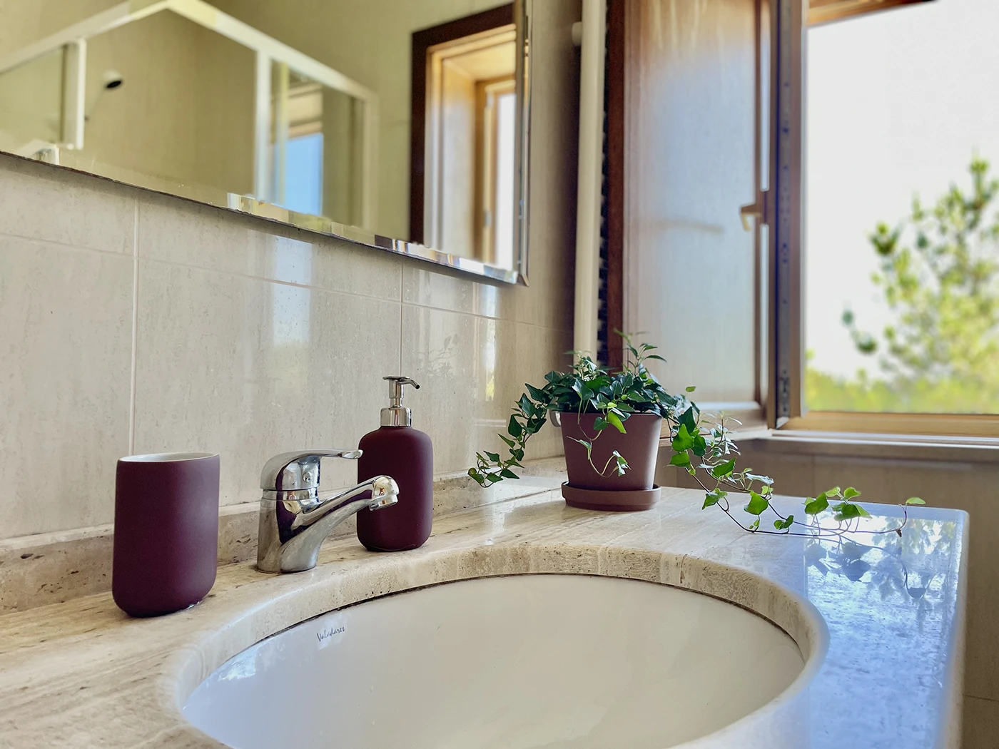 Kitesurfing lessons, Portugal At Obidos Lagoon - Wash basein